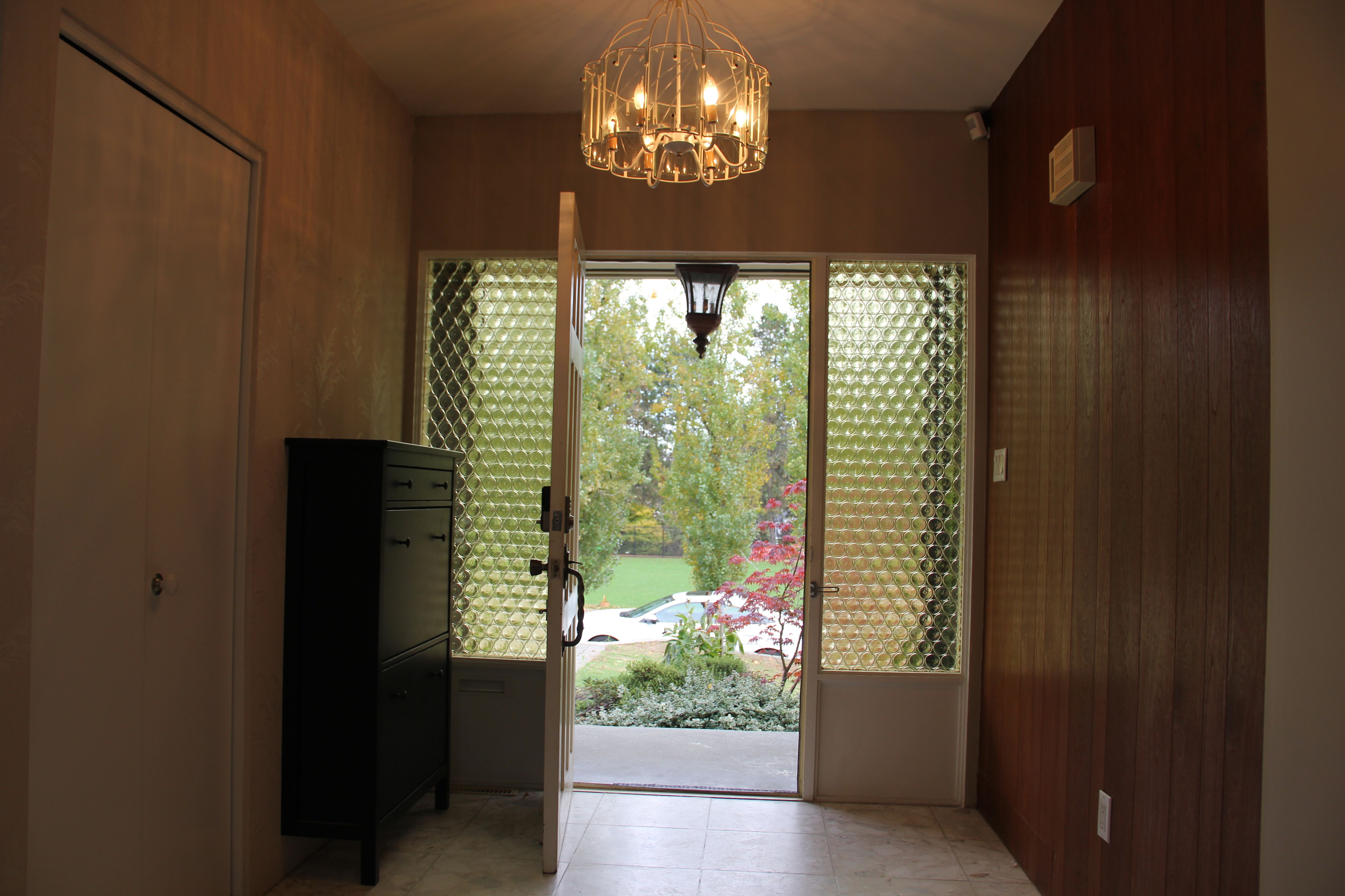 Furnished Room 6 with Balcony for 1-2 People in Burquitlam